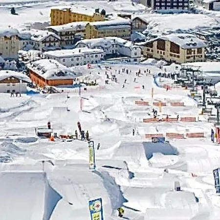 Casa Vacanza Tonale Passo del Tonale Exterior photo